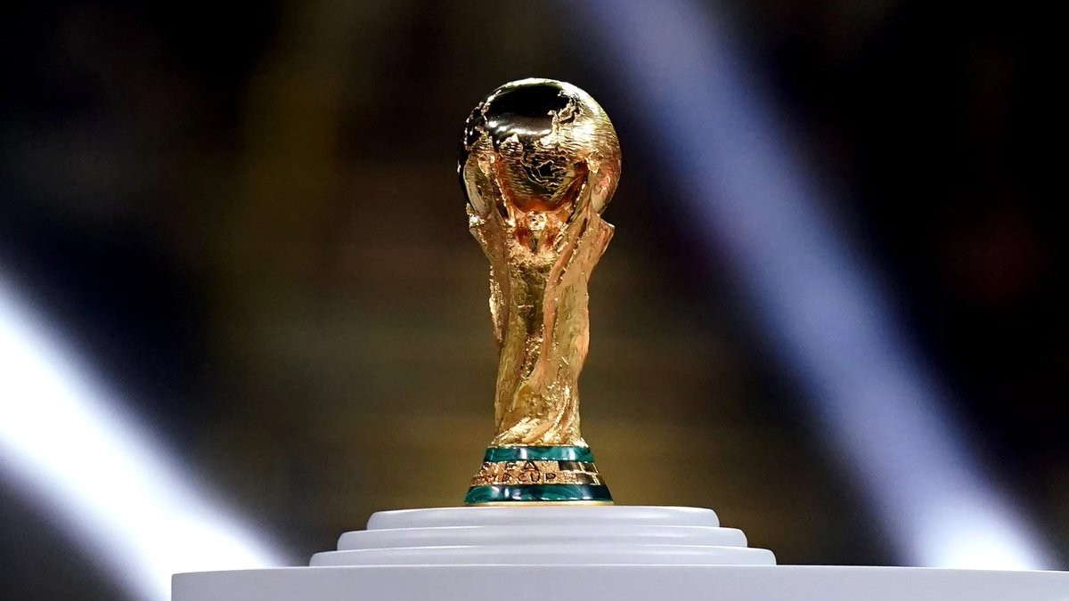 FIFA敲