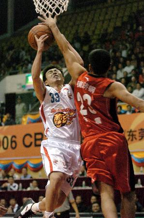 扮演起了 扮演起了