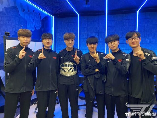 更赋予他们 更赋予他们